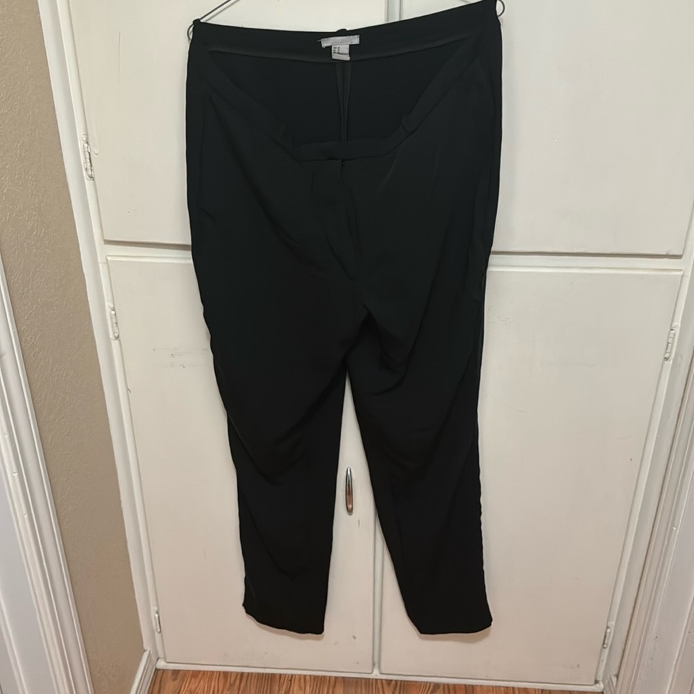 Black trousers